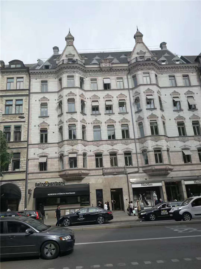 北歐+俄羅斯14日游集錦 沙尼亞首都塔林、諾貝爾文學研究院、天主教堂、王宮和皇家圖書館